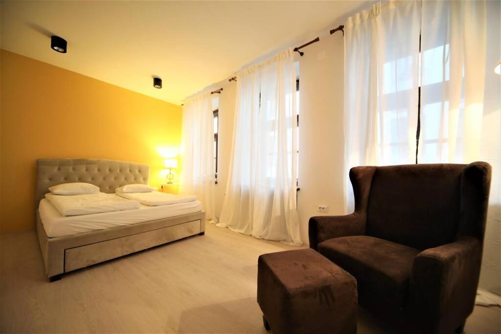 Lovely Two Bedroom In The Old Town Рига Екстер'єр фото